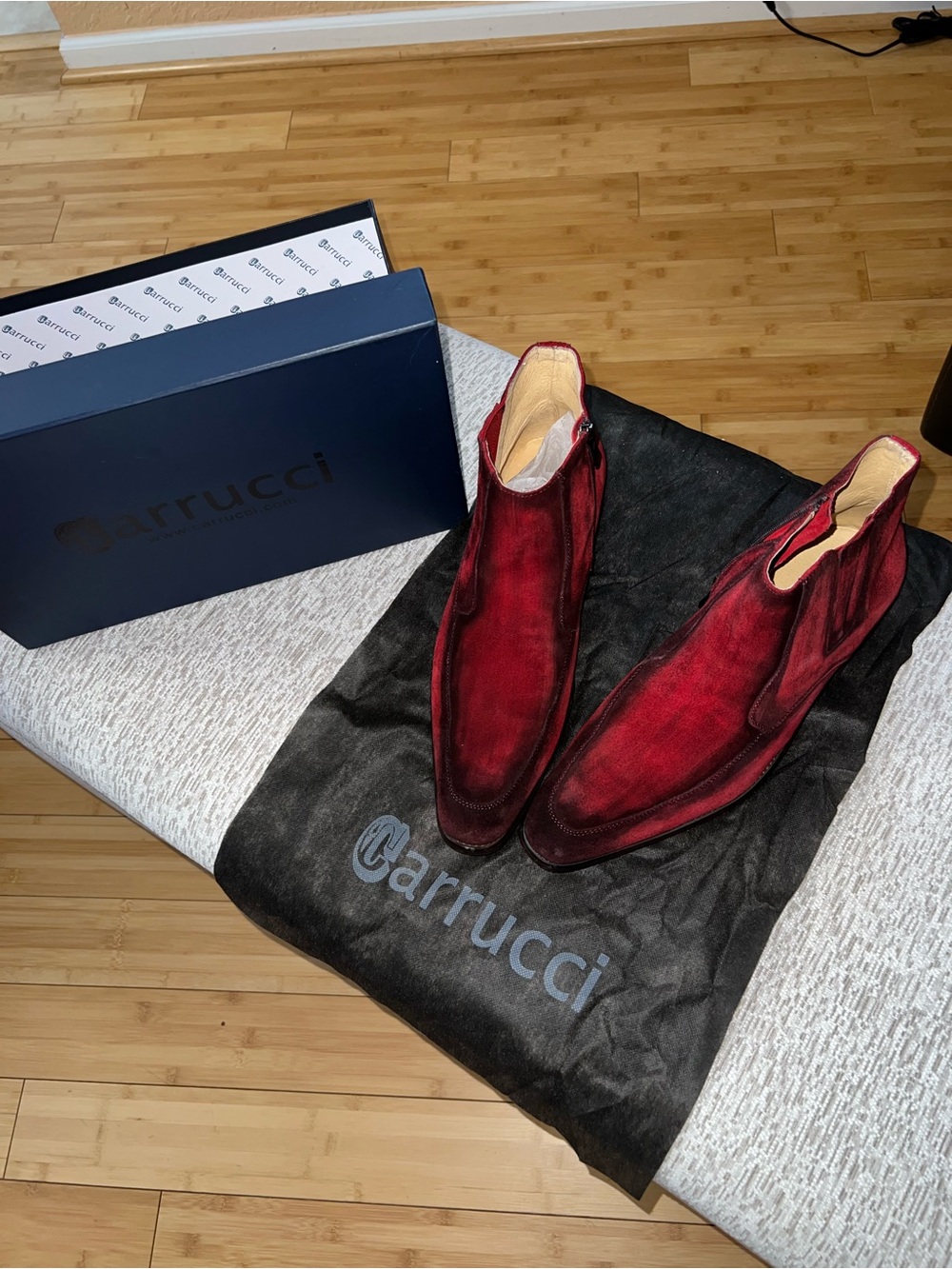 Carrucci Burnished Suede Loafers